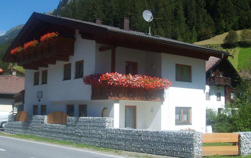Gasthof Zur Einkehr Sankt Leonhard im Pitztal Eksteriør billede
