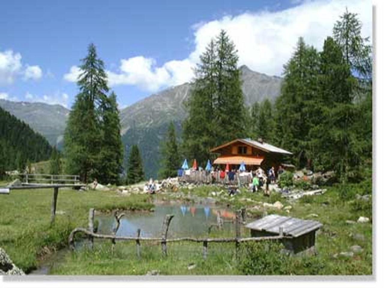 Gasthof Zur Einkehr Sankt Leonhard im Pitztal Eksteriør billede